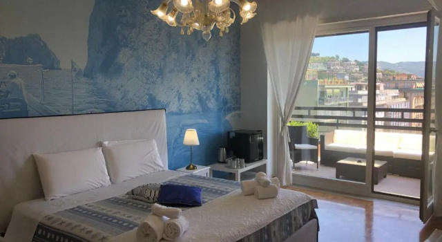 Люкс с 2 комнатами Mareluna Penthouse - Luxury Suites