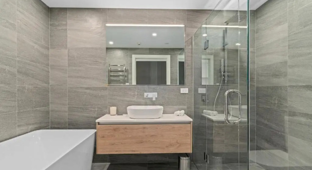 Апартаменты Lakeside Luxury Studio Apartment
