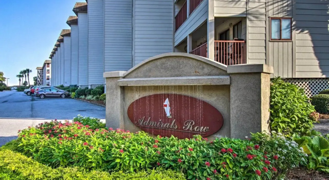 Partial Ocean-view: Hilton Head Island Condo!