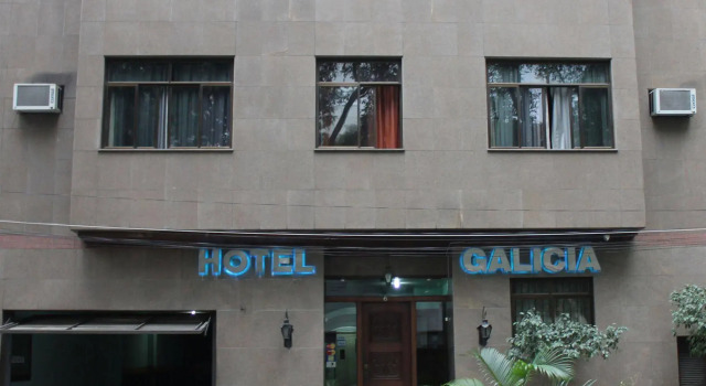 Hotel Galícia, Забронировать Отель Отели Рио-де-Жанейро с парковкой, рядом с Арка Лаппа, Парковка