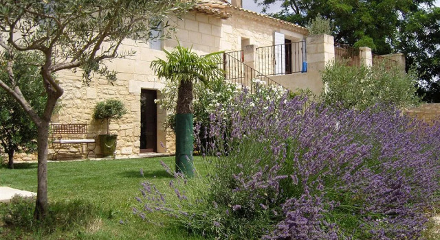 Gîtes Le Mas Guiraud, Rezervasyon Daire Beaucaire ViaRhona