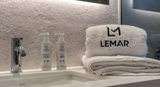 Коттедж Deluxe Lemar Luxury Apartments