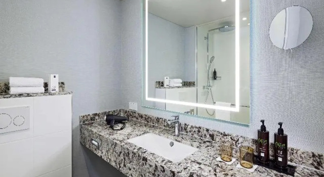 Полулюкс Standard Dorint Hotel Esplanade Jena