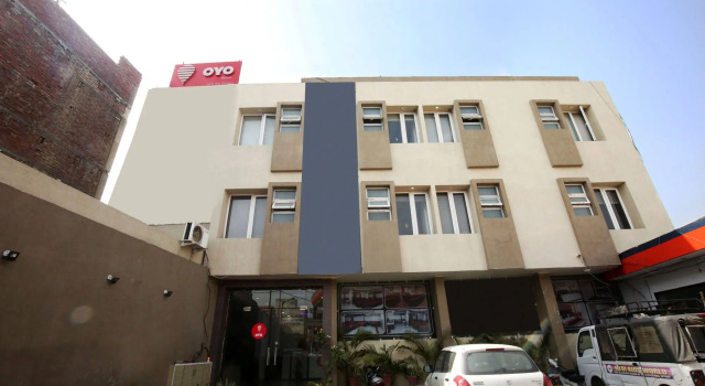 Oyo Rooms Chheharta Road, Rezervovat Hotel Amritsar Punjab