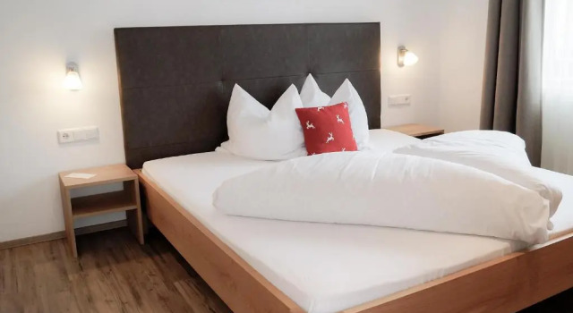 Pension Apartment Erna, Book Apartment Curon Venosta Solda all'Ortles