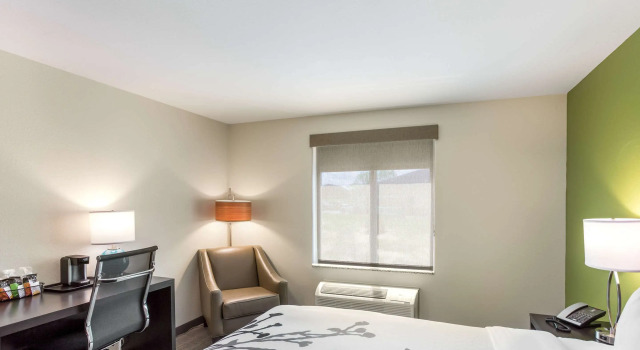 Sleep Inn Logan Ohio-Hocking Hills, Book Hotel Hoteller i Logan med pool, Swimmingpool
