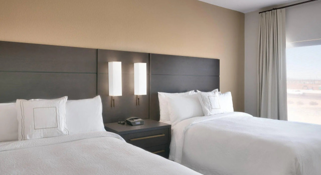 Четырёхместный люкс c 1 комнатой Residence Inn by Marriott Phoenix West/Avondale