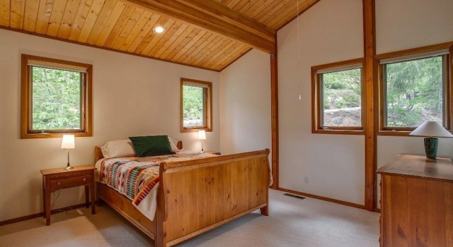 Timber View Lodge - Three Bedroom Home with Hot Tub, Rezervovat Hotel Telma Spojené státy americké