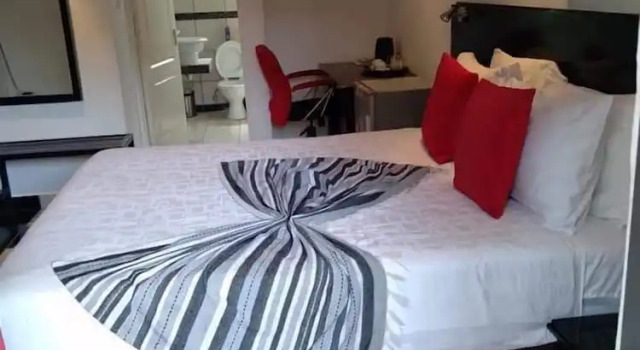 Люкс Executive First Choice Apartments