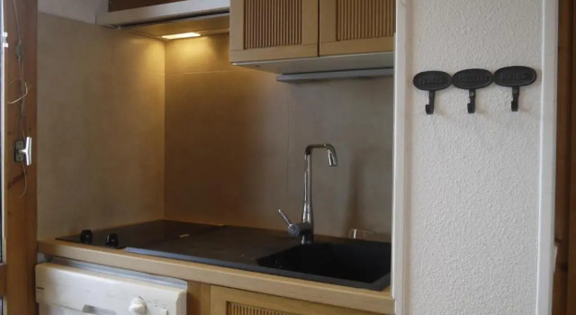Appartement Méribel, 2 Pièces, 5 Personnes - Fr-1-355-32, Забронировать Апартаменты/квартира Мерибель-ле-Альё Лез-Аллю, рядом с Горнолыжный курорт Trois Vallees
