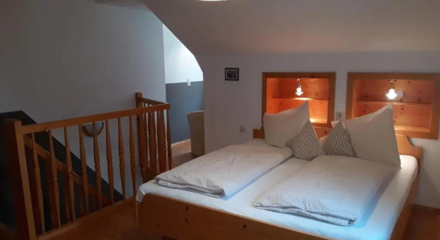 Hotel-Pension Ladner am Grundlsee, Book Hotel 3-stjernede hoteller i Liezen, 3*