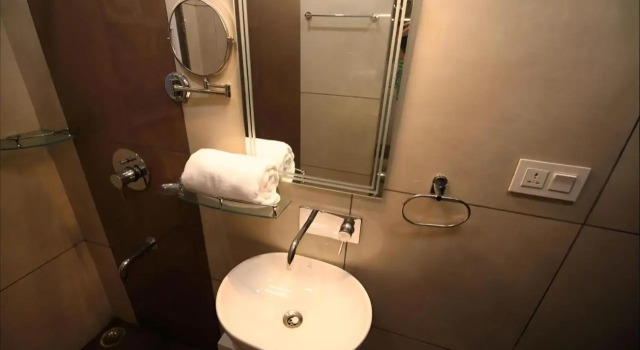 Sumitel Premier Inn, Rezerwuj Hotel Siliguri West Bengal