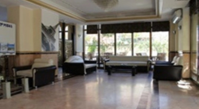 Paris Hotel