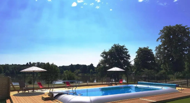 Camping Aquarev, Varaa Leirintäalue Telttailu ja glamping kohteessa Côtes-d'Armor, Leirintäalue
