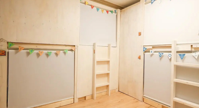 Linker Party House - Hostel, Забронировать Хостел Отели провинции Кёнсан-Пукто с парковкой, Парковка