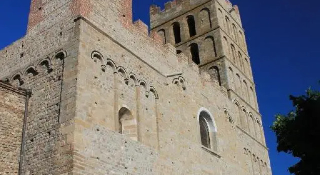 Maison au pied de la cathédrale, Book Hotel Elne Pyrénées-Orientales