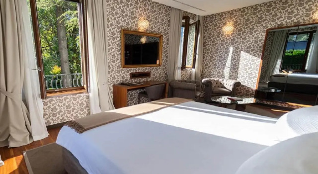 Полулюкс с частичным видом Villa Lario Resort Mandello