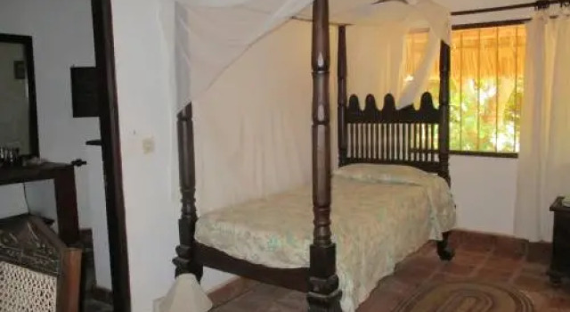 Tabassamu House, Забронировать Отель Отели Малинди с парковкой, рядом с Betty's Boutique, Парковка