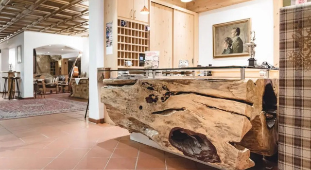 Aktiv & Spa Hotel Alpenrose, Book Ferieresort Schruns 