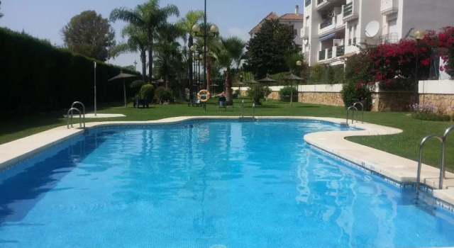 Апартаменты APARTAMENTO PUERTO BANUS/PLAYA