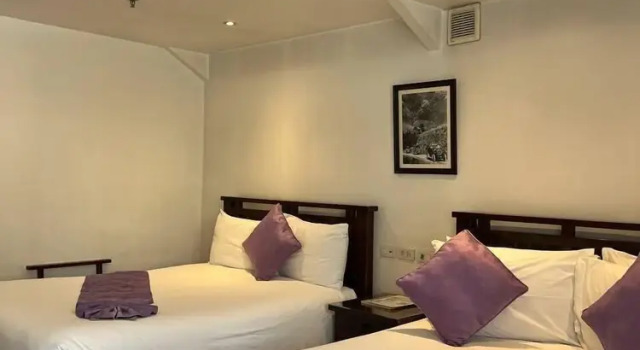 Семейный номер Premier с балконом Log Cabin Hotel - Baguio