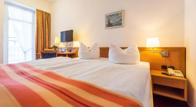 Двухместный номер Standard с балконом Strandhotel zur Promenade