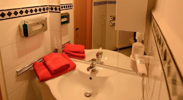 Трёхместный номер Hotel Himalaya Frankfurt City Messe