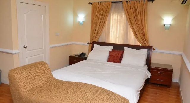 Апартаменты Deluxe Aishar Residence