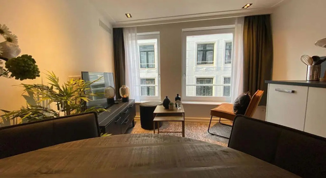 Апартаменты с 2 комнатами Damrak Short Stay Amsterdam