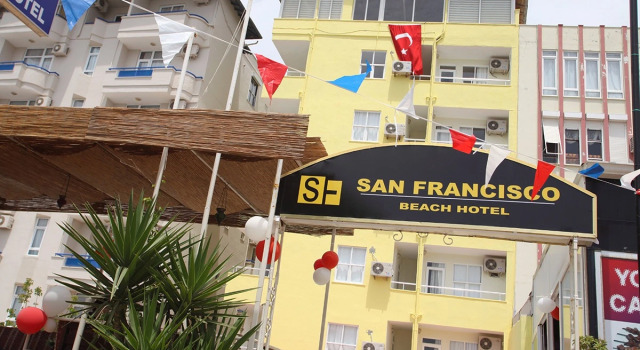 San Francisco Beach Hotel