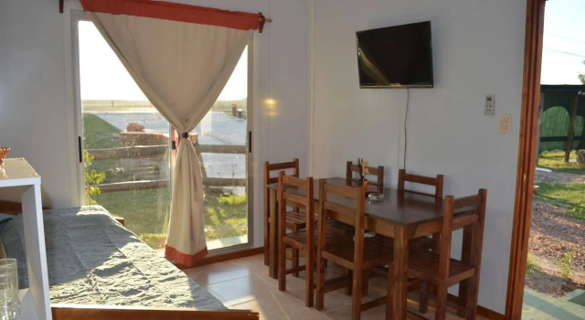 Dayman Apart Hotel, Rezervați Hotel-apartament Apart-hoteluri în Salto, Hotel-apartament