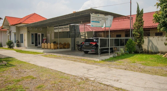 Wisma Watervang by RedDoorz, Rezerwuj Hotel Lubuklinggau Sumatra