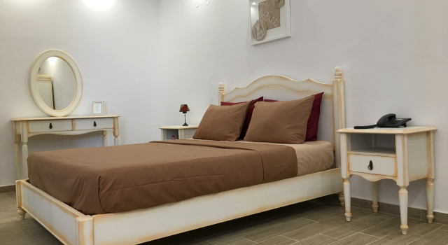 Sunset Hotel, Rezervasyon Otel Kato Lefkos Yunanistan