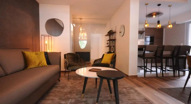 Апартаменты Le Matignon - Appartement design facing Lake Annecy