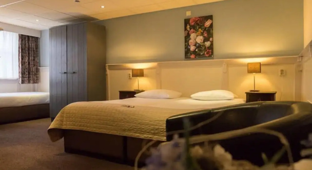 Hotel de Gulden Leeuw, Reserva ahora Hotel Workum Lagos de Frisia