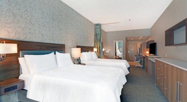 Студия Accessible Roll-In Shower Home2 Suites By Hilton Charleston Daniel Island, Sc