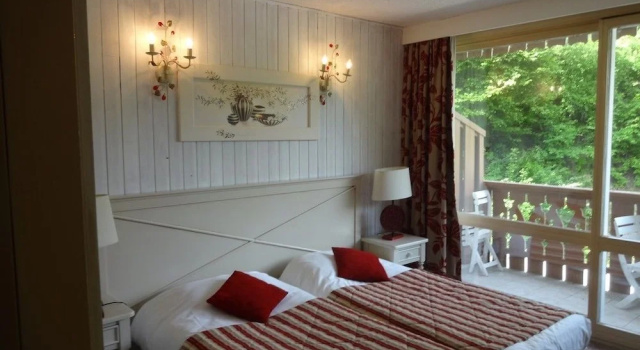 Номер Classic с балконом Hôtel Le Verseau
