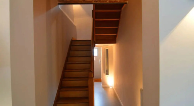 Коттедж Gite with swimming pool situated in wonderful castle grounds in Gesves