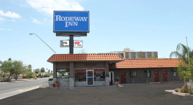 Rodeway Inn Tucson, Rezerwuj Hotel Tucson Arizona