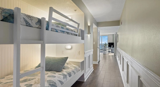 Pelican Beach 1411 by Pelican Beach Management, Забронировать Апартаменты/квартира Дестин Emerald Coast, рядом с Аквапарк Биг-Каунас