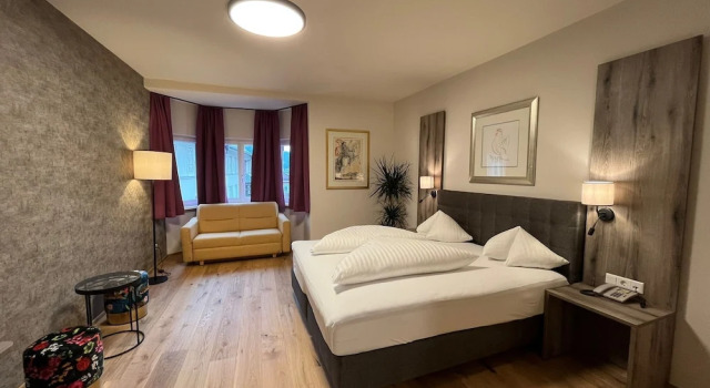 Двухместный номер Deluxe Hotel Goldener Löwe