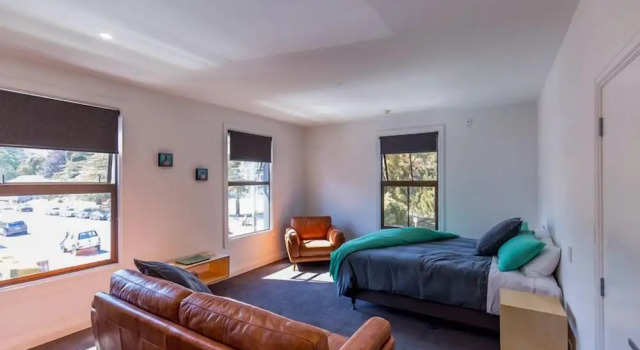 Provincial Apartment 3