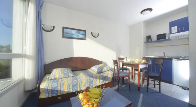 Номер Standard Comfort Aparthotel Carcassonne