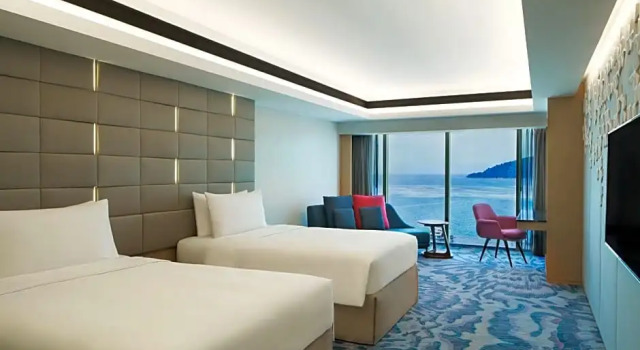 Номер Standard с видом на море Le Meridien Kota Kinabalu