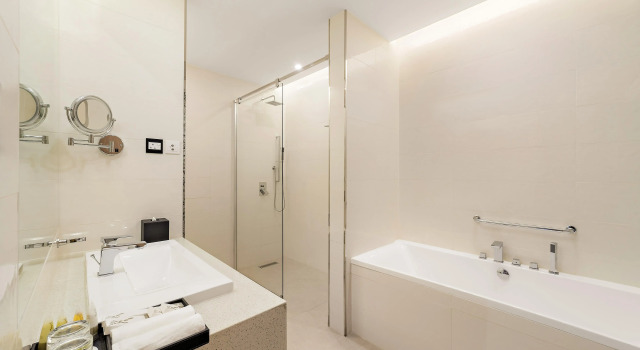 Люкс с видом на город Barcelo Hotel & Residences, Bahrain