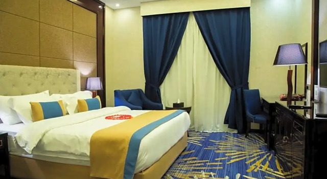 فندق هوليداي الخليج الرياض - Holiday AL Khaleej Hotel