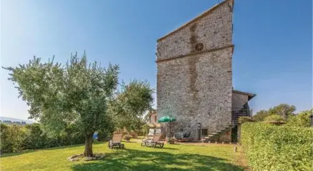 Ferienhaus Monica, Buchen Sie Hotel Business-Hotels in Assisi, 4* 5*