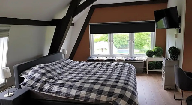 B&B BY Chantal, Book Bed and Breakfast Almelo 
