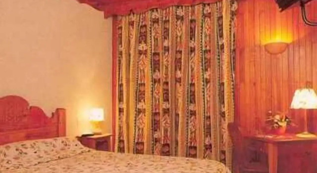 Двухместный номер Standard с балконом Hôtel les Mottets