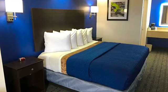 Двухместный номер Standard Executive Inn & Suites Joaquin